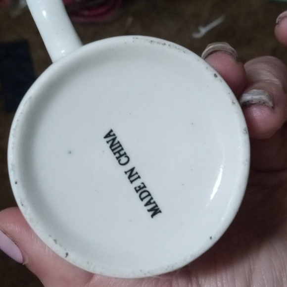 Small Essential Peony Mug - Picture 4 of 5